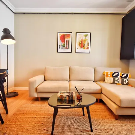 Cozy Renovated 3br Near Taksim- Santur D10 Istanbul